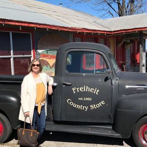 Meet your Posher, Brenda